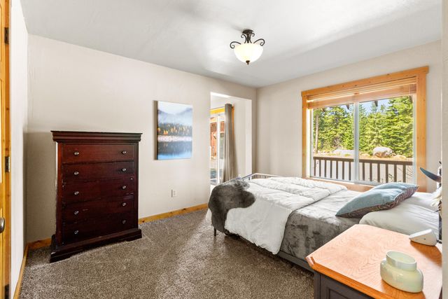 41650 Clover Creek Road, Klamath Falls, OR 97601