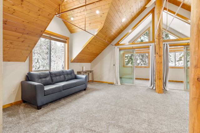 41650 Clover Creek Road, Klamath Falls, OR 97601