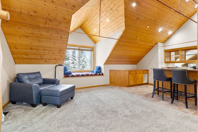 41650 Clover Creek Road, Klamath Falls, OR 97601