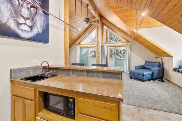 41650 Clover Creek Road, Klamath Falls, OR 97601