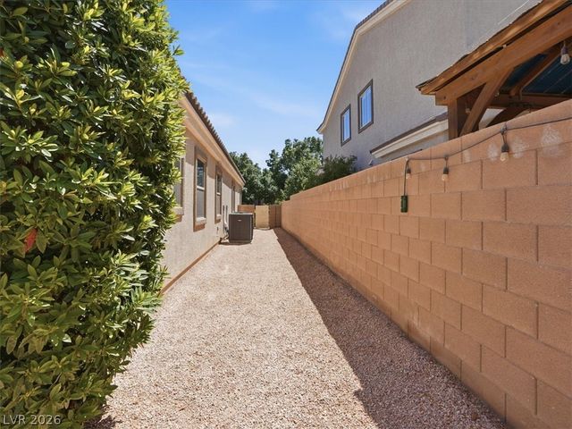 7260 Abundant Harvest Avenue, Las Vegas, NV 89131