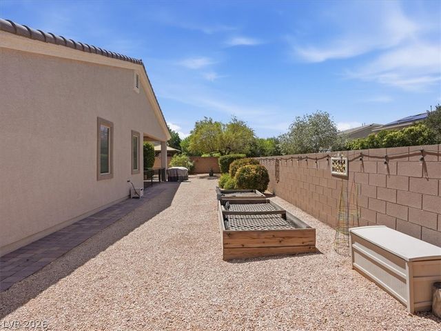 7260 Abundant Harvest Avenue, Las Vegas, NV 89131