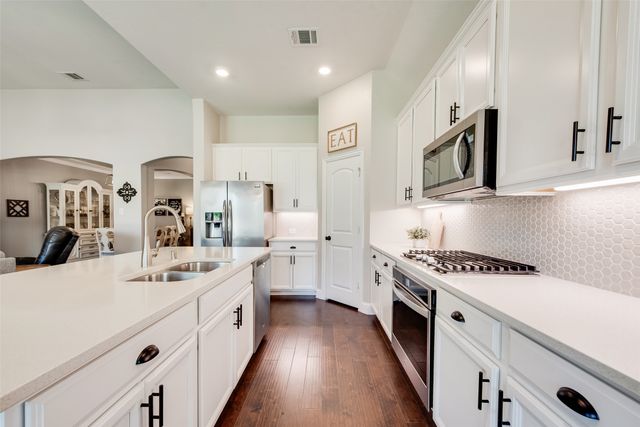 307 Lake Forest Trail, Anna, TX 75409