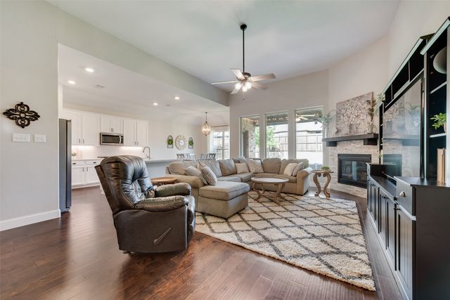 307 Lake Forest Trail, Anna, TX 75409