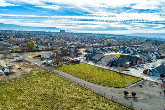 693 25 Road, Grand Junction, CO 81505