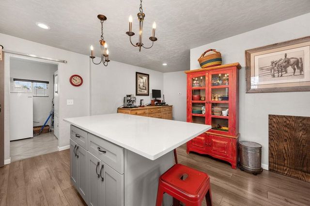 693 25 Road, Grand Junction, CO 81505