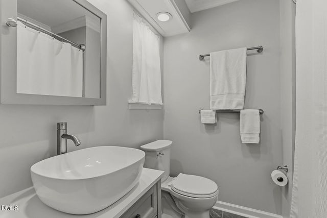 5435 Pine Top Circle, Raleigh, NC 27612