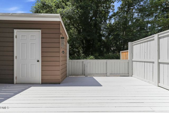 5435 Pine Top Circle, Raleigh, NC 27612