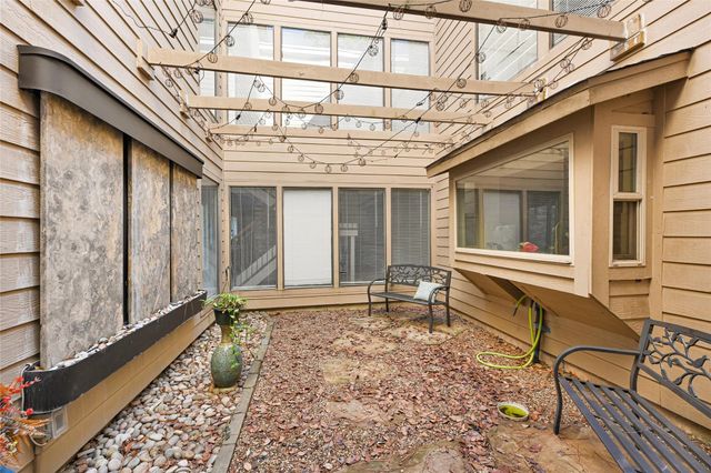 7714 Rolling Fork Lane, Houston, TX 77040