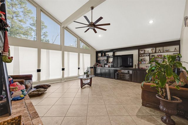 7714 Rolling Fork Lane, Houston, TX 77040