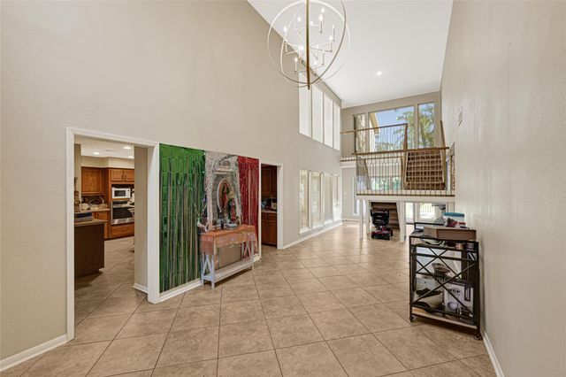 7714 Rolling Fork Lane, Houston, TX 77040