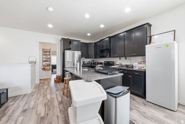 853 N SHERIDAN DR, Spanish Fork, UT 84660