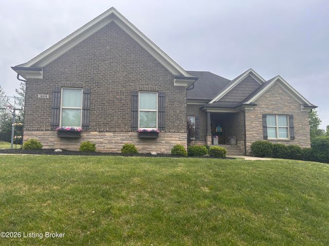 16818 Shakes Creek Dr, Fisherville, KY 40023