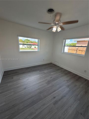 9020 SW 56th Ter, Miami, FL 33173
