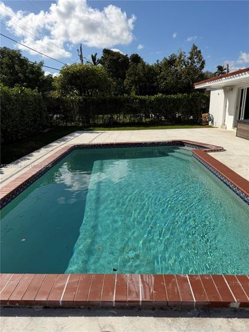 9020 SW 56th Ter, Miami, FL 33173
