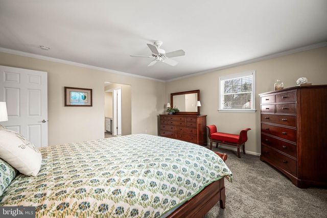 631 WESTWIND DR, Berwyn, PA 19312