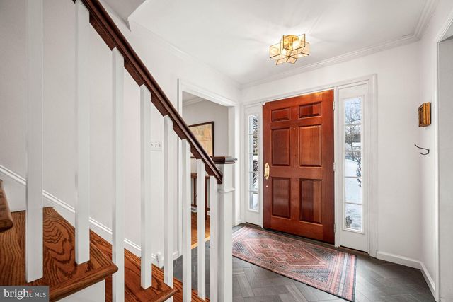 631 WESTWIND DR, Berwyn, PA 19312