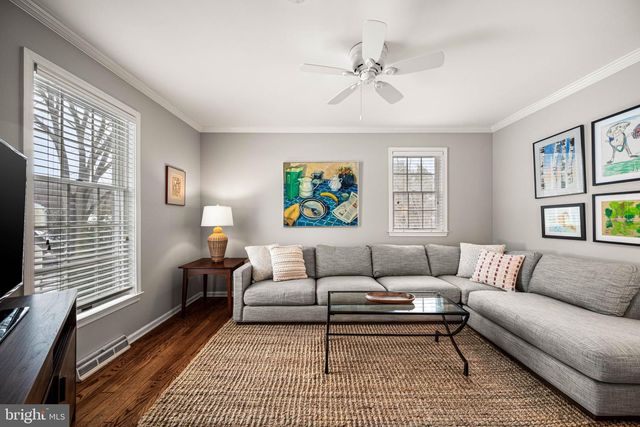 631 WESTWIND DR, Berwyn, PA 19312