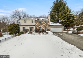 631 WESTWIND DR, Berwyn, PA 19312