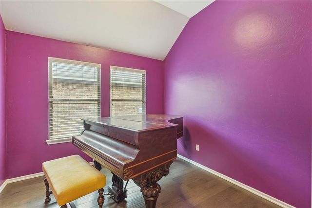 18845 Vea Drive, Edmond, OK 73012