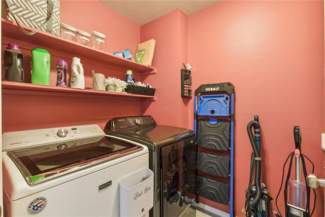 18845 Vea Drive, Edmond, OK 73012