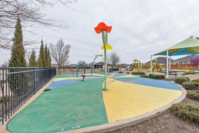 18845 Vea Drive, Edmond, OK 73012