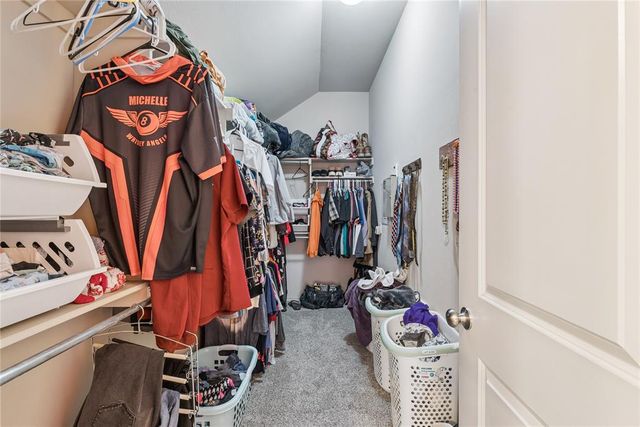 18845 Vea Drive, Edmond, OK 73012