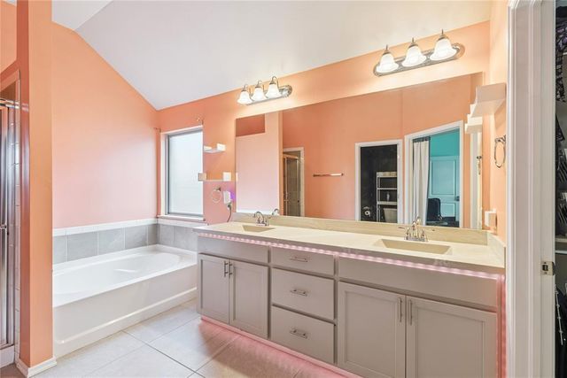 18845 Vea Drive, Edmond, OK 73012