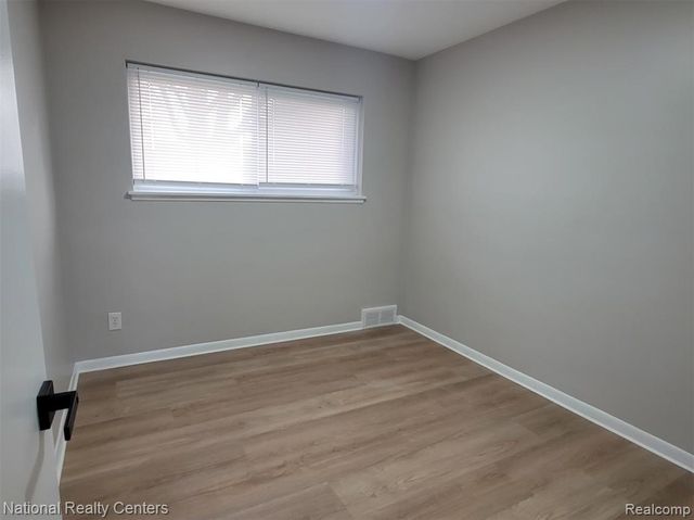 4661 Reader Drive, Warren, MI 48092