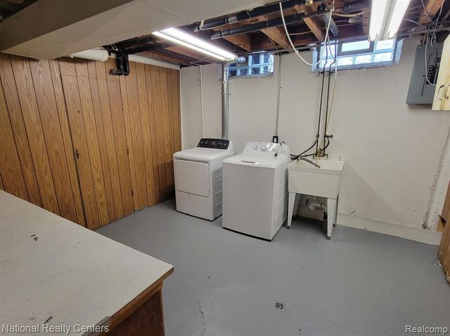 4661 Reader Drive, Warren, MI 48092