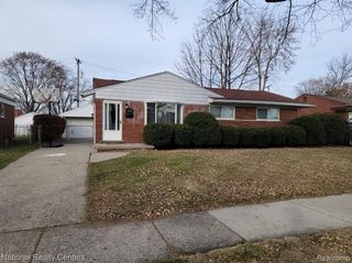4661 Reader Drive, Warren, MI 48092