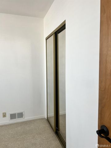 49 Auburn Street 49, San Francisco, CA 94133