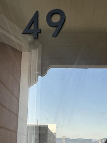 49 Auburn Street 49, San Francisco, CA 94133