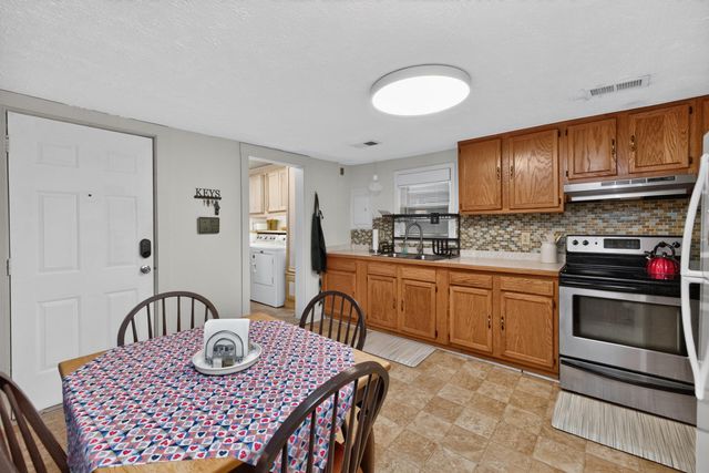79 Lucas Lane, Nicholasville, KY 40356