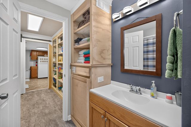 79 Lucas Lane, Nicholasville, KY 40356