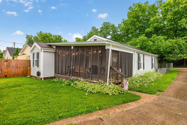 79 Lucas Lane, Nicholasville, KY 40356