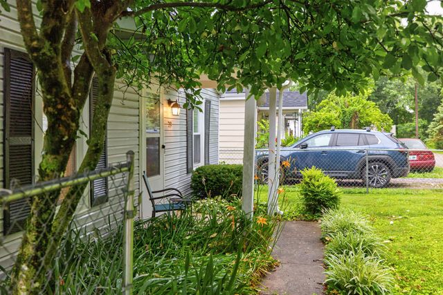 79 Lucas Lane, Nicholasville, KY 40356
