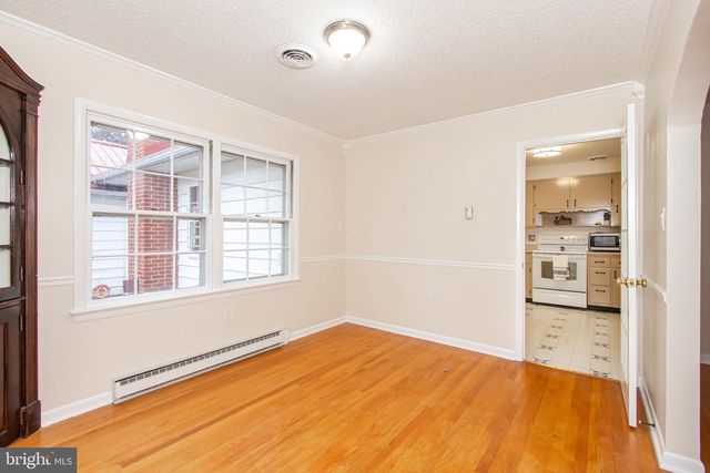 1183 SHEPHERDSTOWN RD, Martinsburg, WV 25404