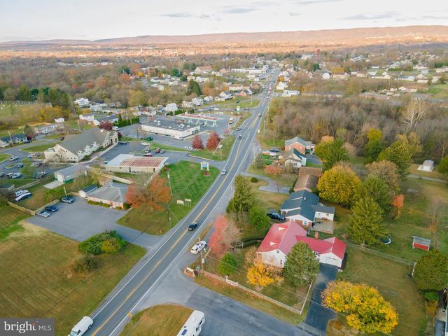 1183 SHEPHERDSTOWN RD, Martinsburg, WV 25404