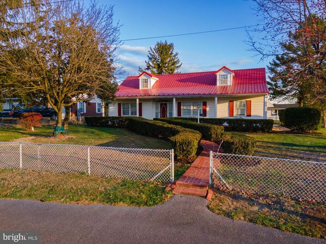 1183 SHEPHERDSTOWN RD, Martinsburg, WV 25404