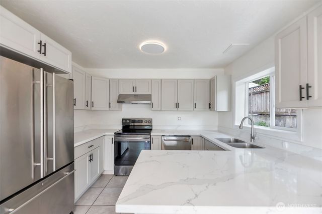 12278 56th Place S, Seattle, WA 98178