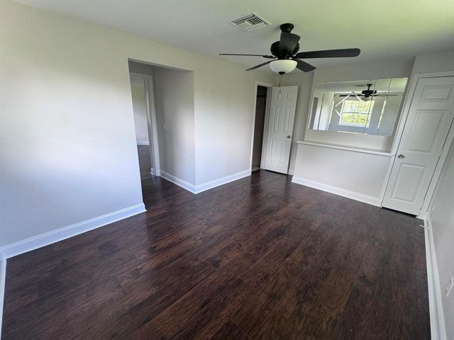134 SE 31st Avenue, Boynton Beach, FL 33435