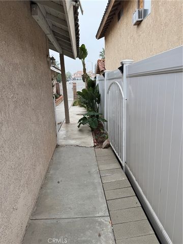 1972 De Anza, Colton, CA 92324