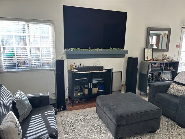 1972 De Anza, Colton, CA 92324