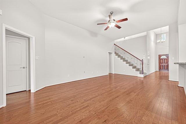 27122 Danbridge Gulch Ln, Katy, TX 77494