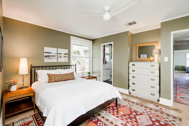 1313 Corona DR, Austin, TX 78723