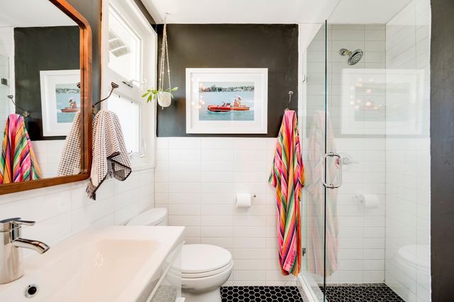 1313 Corona DR, Austin, TX 78723