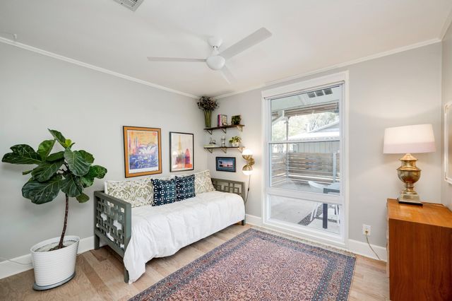 1313 Corona DR, Austin, TX 78723