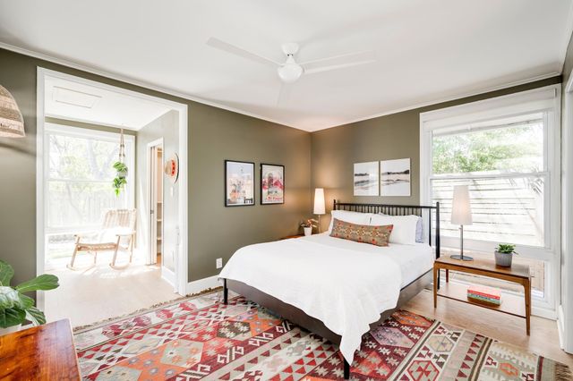 1313 Corona DR, Austin, TX 78723