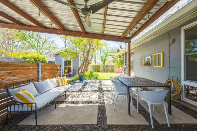 1313 Corona DR, Austin, TX 78723